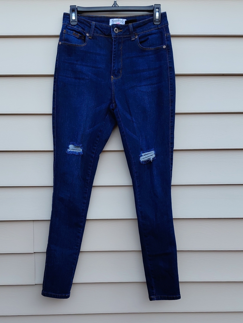 SWANK A POSH Women's   Blue Distressed Skinny Jeans Size 7